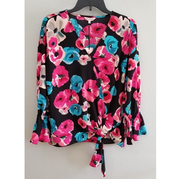 Juicy Couture Tie Front Top in Romantic Poppies - Picture 3 of 8